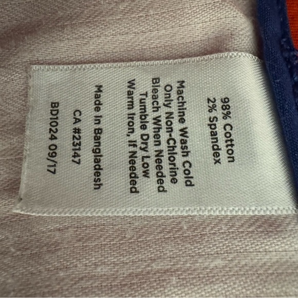 Talbots perfect shorts patio red size 8 - Picture 9 of 9